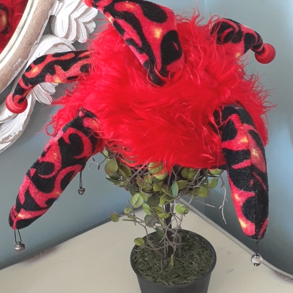 Halloween Mardi Gras / Court Jester / Lord of Misrule hats and accessories 🍂 - Picture 3 of 4